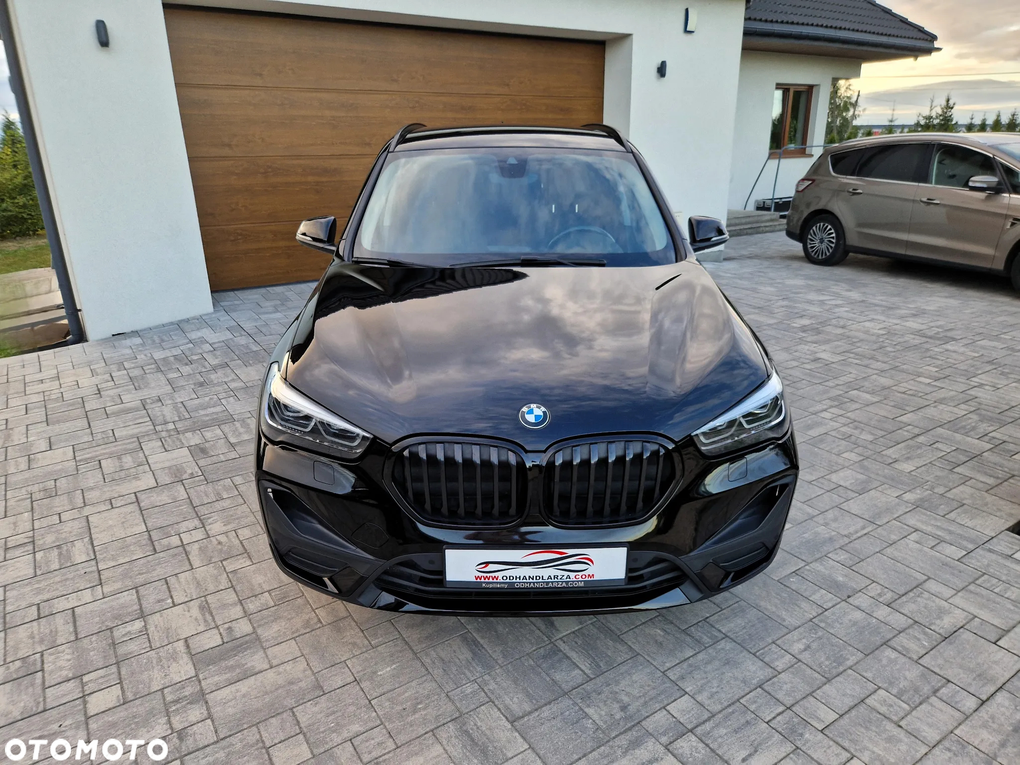 BMW X1 sDrive18i Advantage - 16