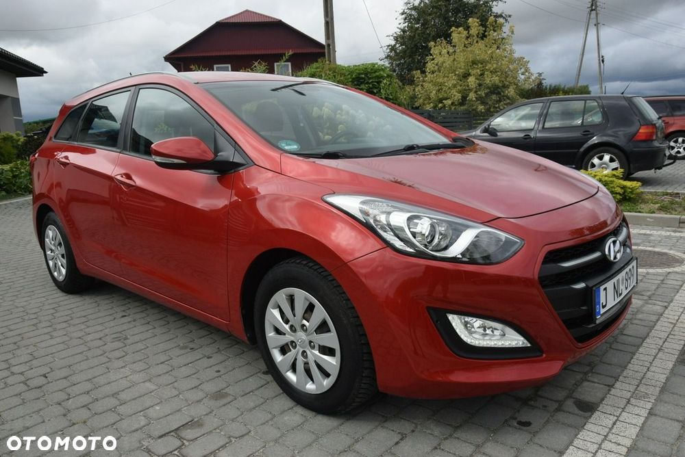 Hyundai i30 blue 1.4 Trend - 8