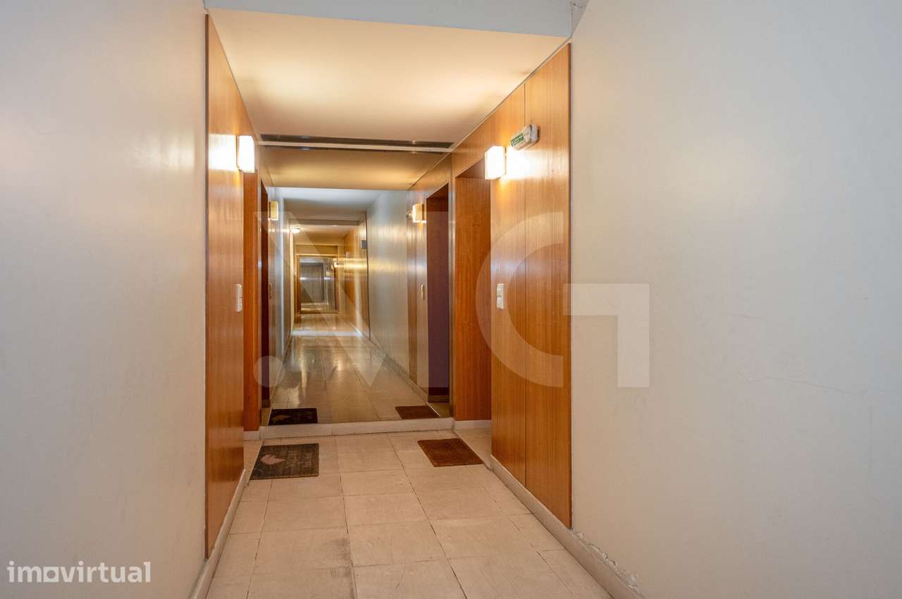 Apartamento T2 com Varanda, Garagem e Arrumos, na Maia - Grande imagem: 4/57