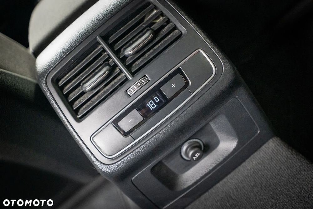 Audi A4 Avant 35 TDI mHEV Advanced S tronic - 19