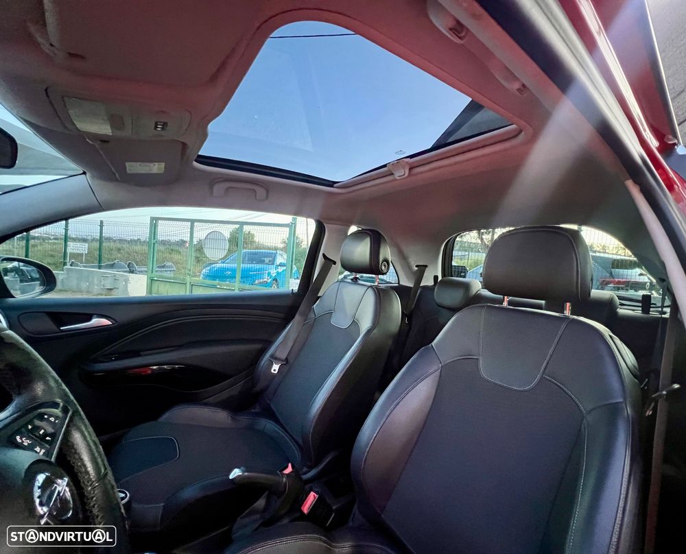 Opel Adam 1.2 Glam J18 - 9