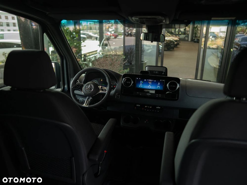 Mercedes-Benz Sprinter 317 Tourer 9-miejsc, Metalik - 17
