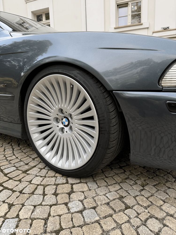 BMW Seria 5 - 10