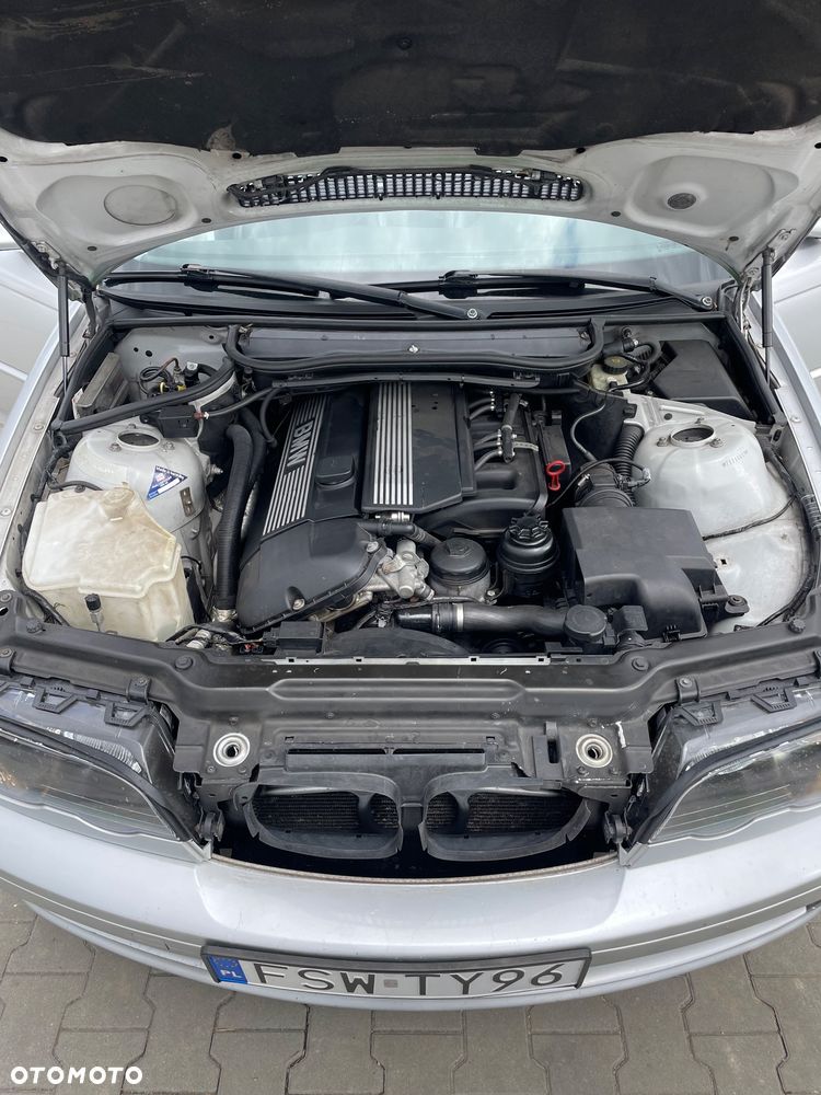 BMW Seria 3 320Ci - 28