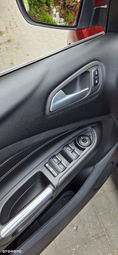 Ford C-MAX 2.0 TDCi Start-Stop-System Titanium - 24