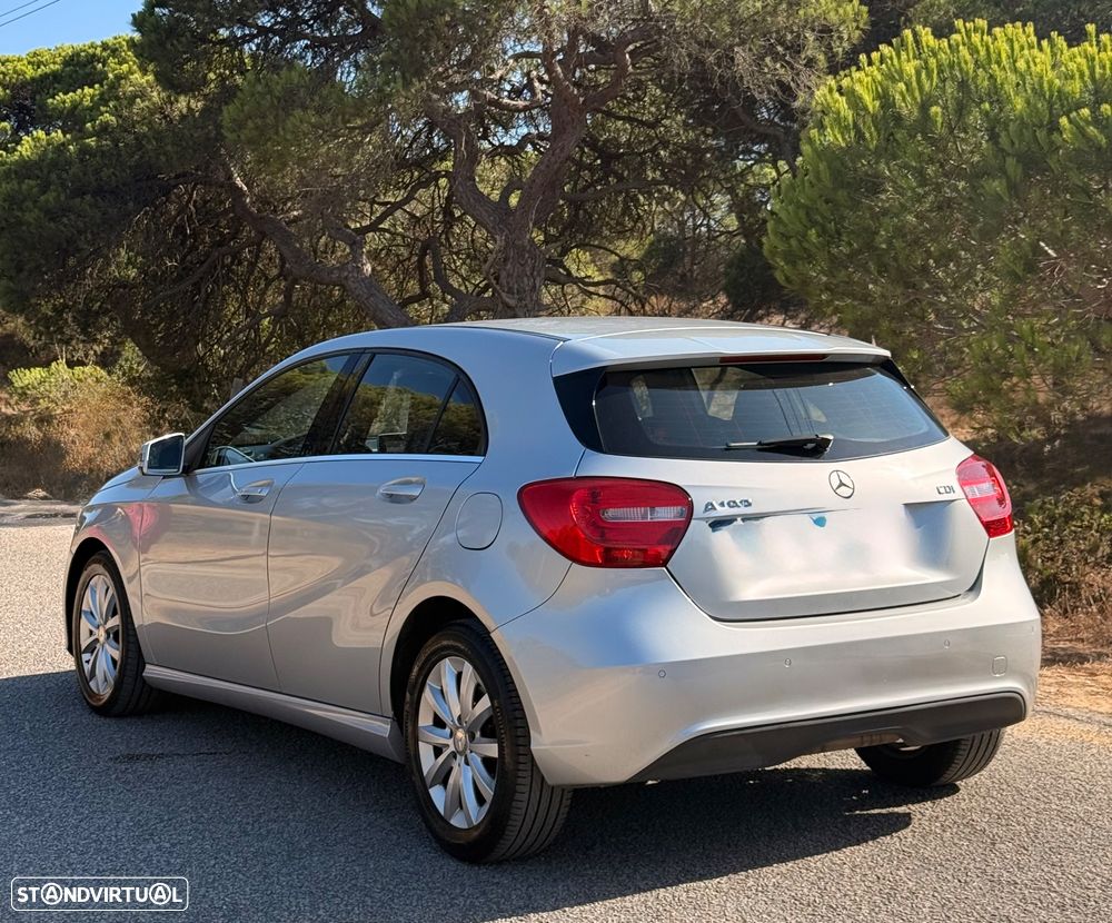 Mercedes-Benz A 180 - 6