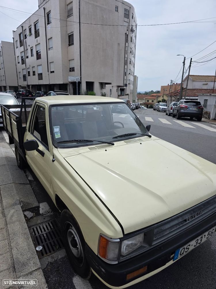 Toyota HILUX LN56L-MRW3 - 2