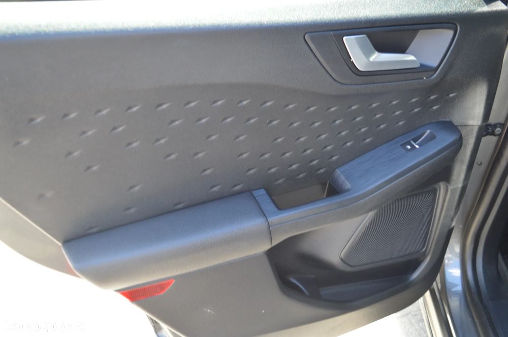 Ford Kuga 1.5 EcoBoost FWD Titanium - 22
