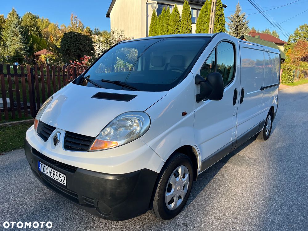 Renault TRAFIC - 19