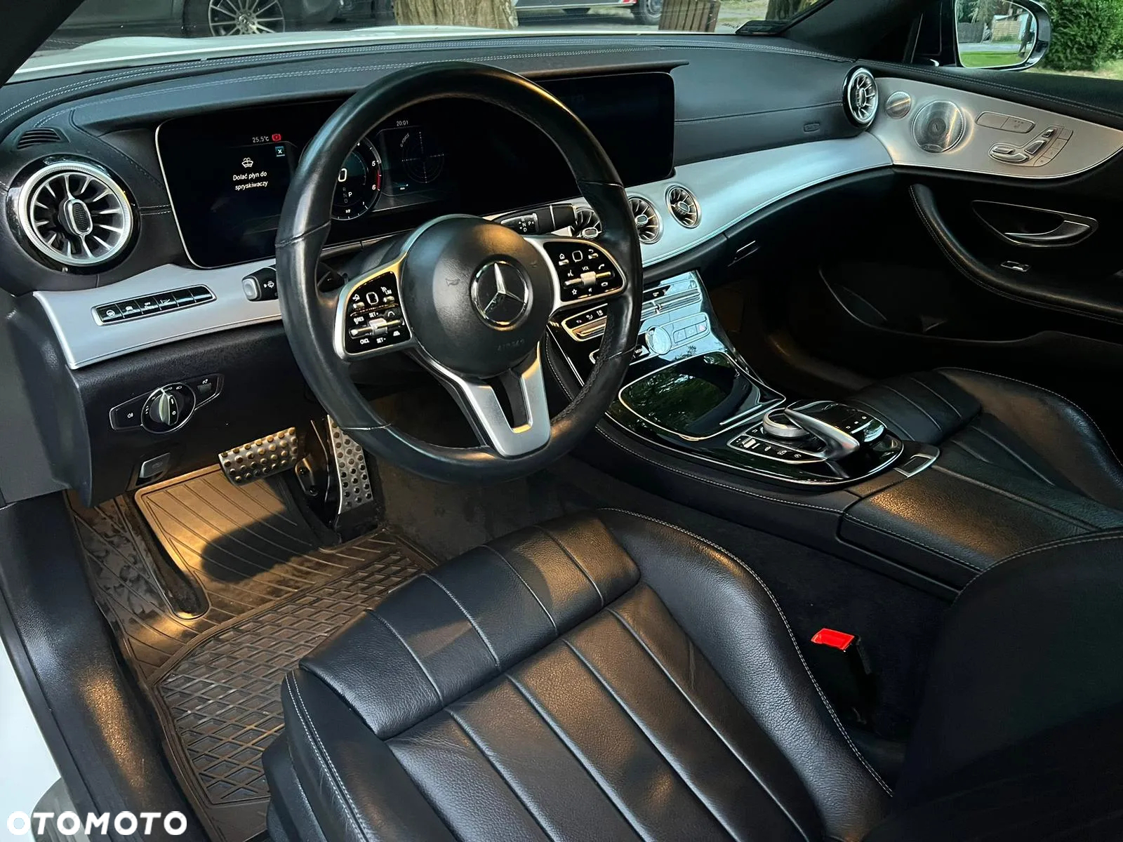 Mercedes-Benz Klasa E 220 d Coupe 4-Matic 9G-TRONIC - 7