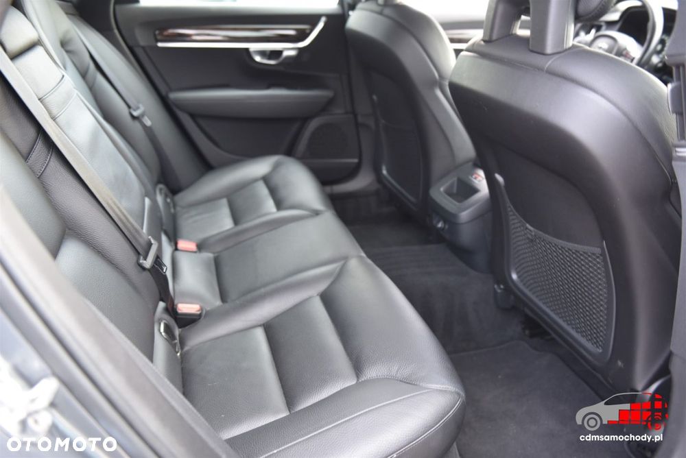 Volvo V90 T5 Momentum - 19