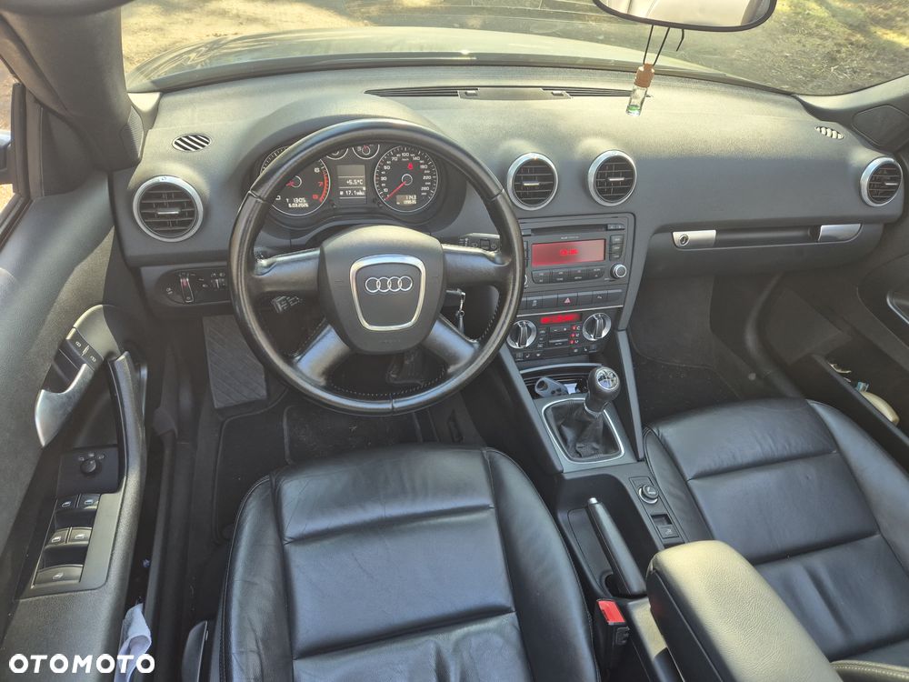Audi A3 Cabrio 1.6 Attraction - 16