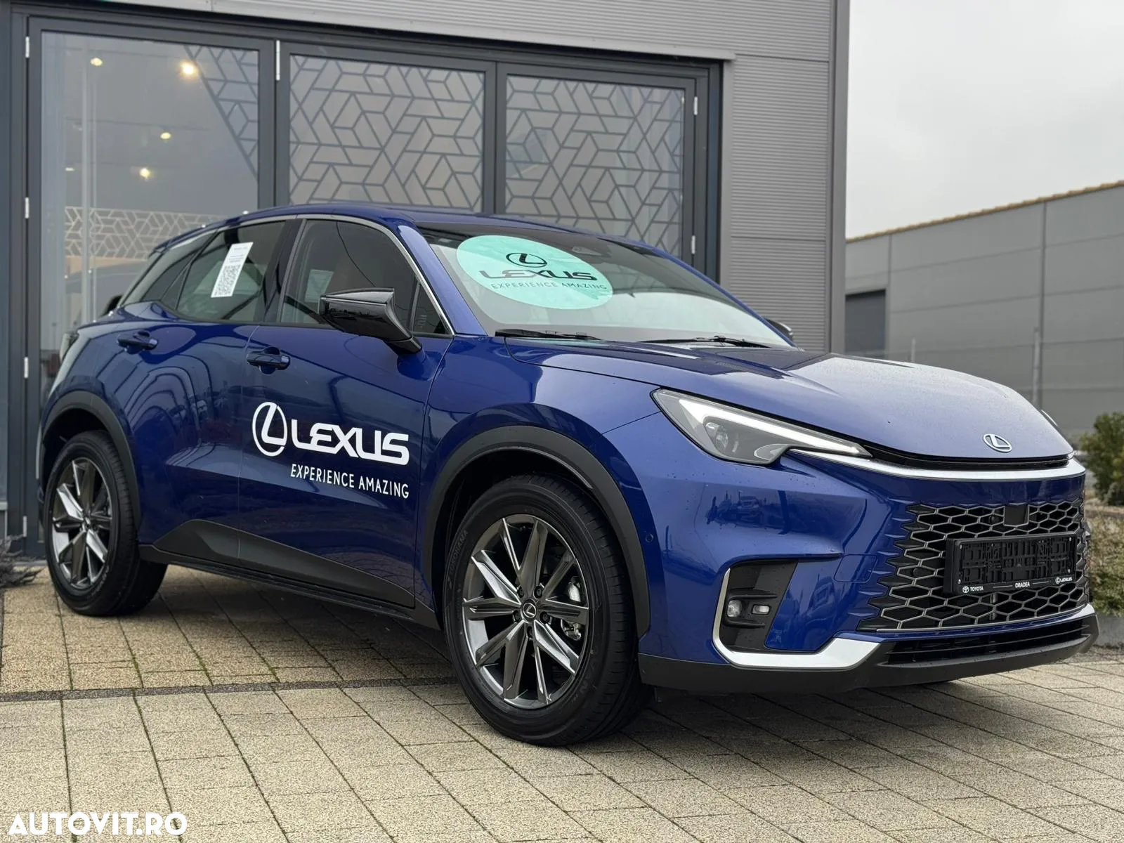 Lexus LBX 1.5 HEV 4x2 CVT Relax - 5