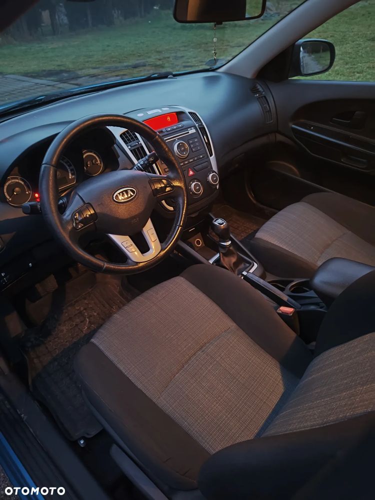 Kia Ceed 1.6 Crdi Comfort + - 9