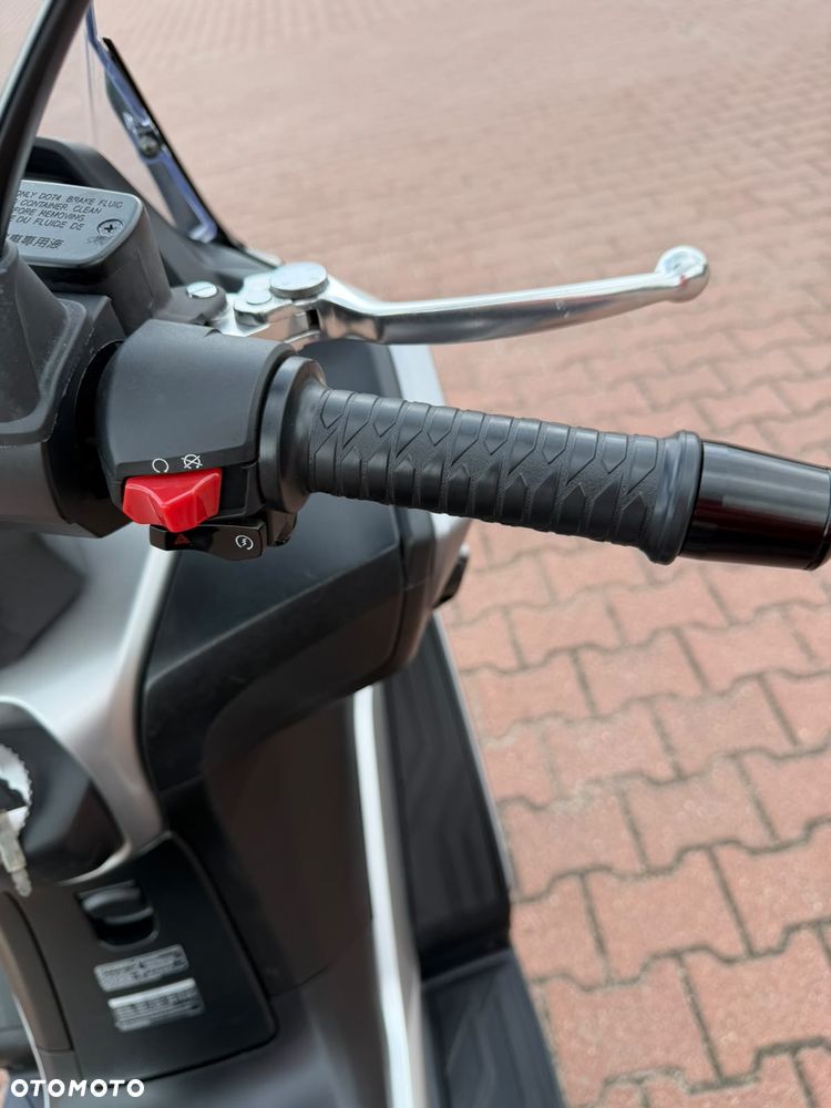 Kymco Downtown - 4