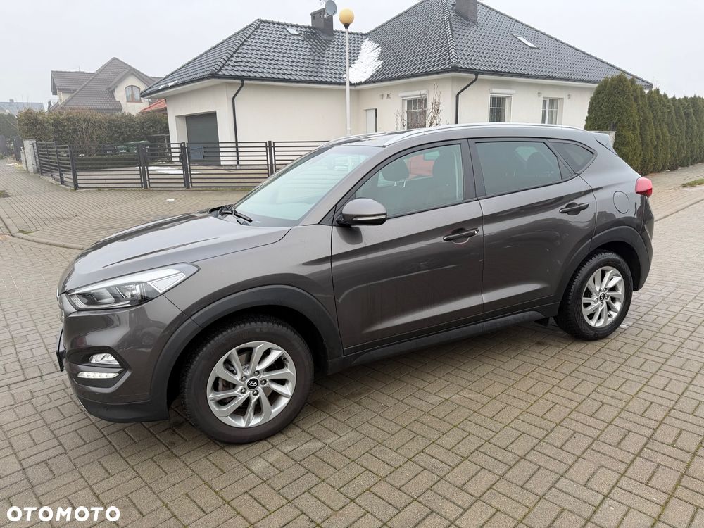 Hyundai Tucson blue 1.7 CRDi 2WD Advantage - 11