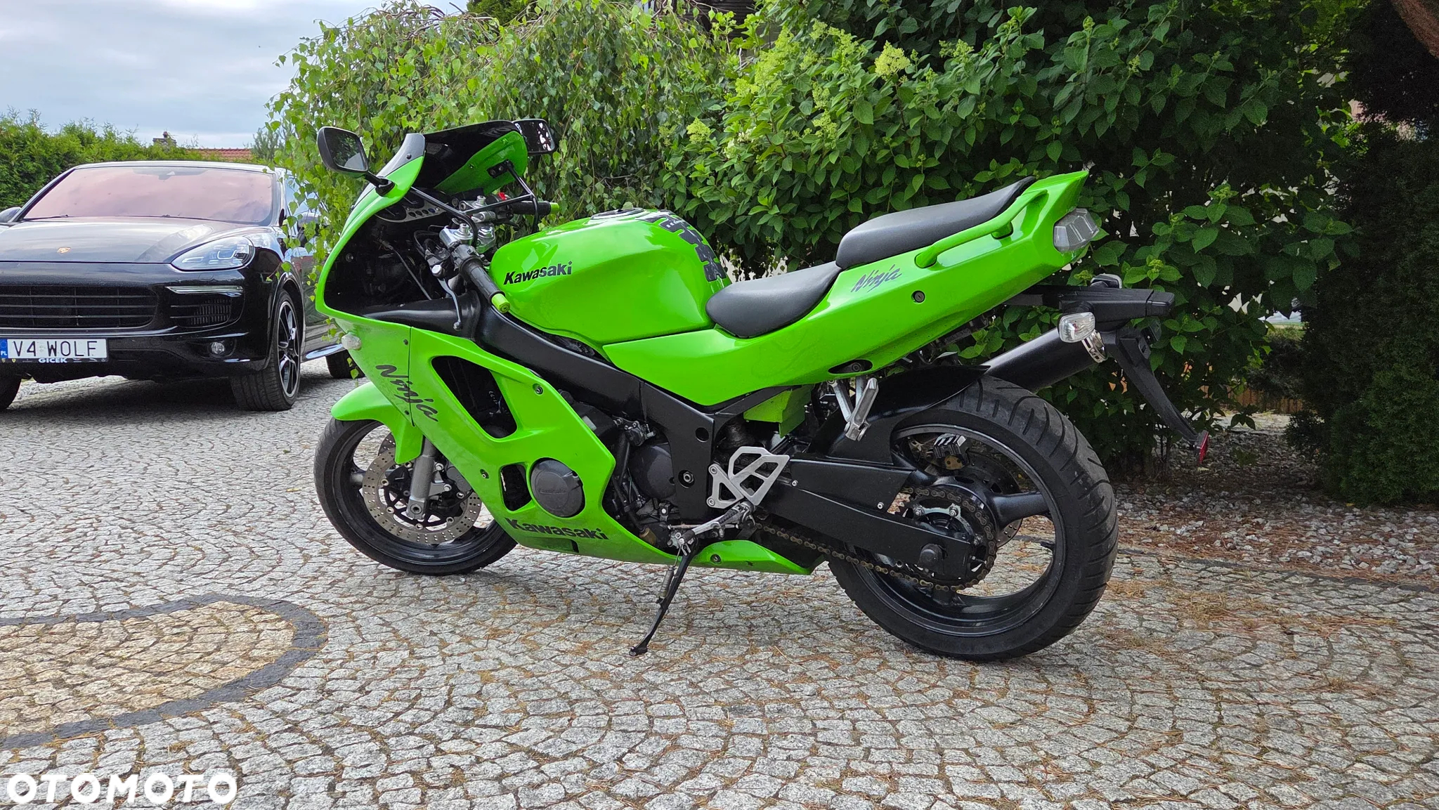 Kawasaki ZX - 2