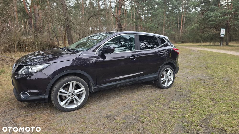 Nissan Qashqai - 1