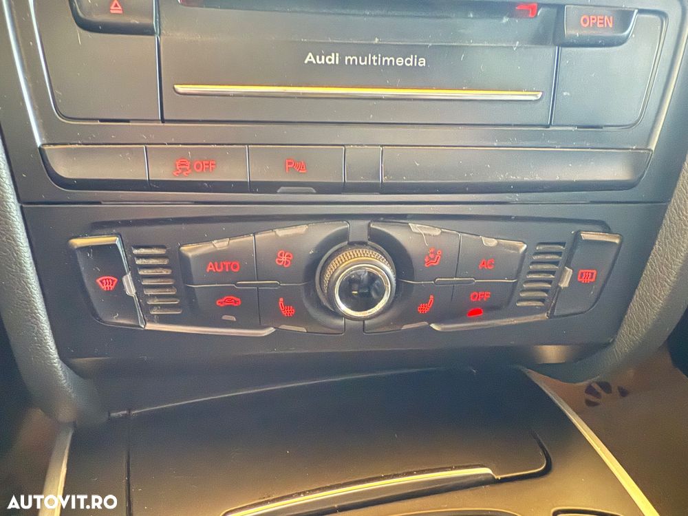 Audi A4 2.0 TDI DPF quattro S line Sportpaket (plus) - 33