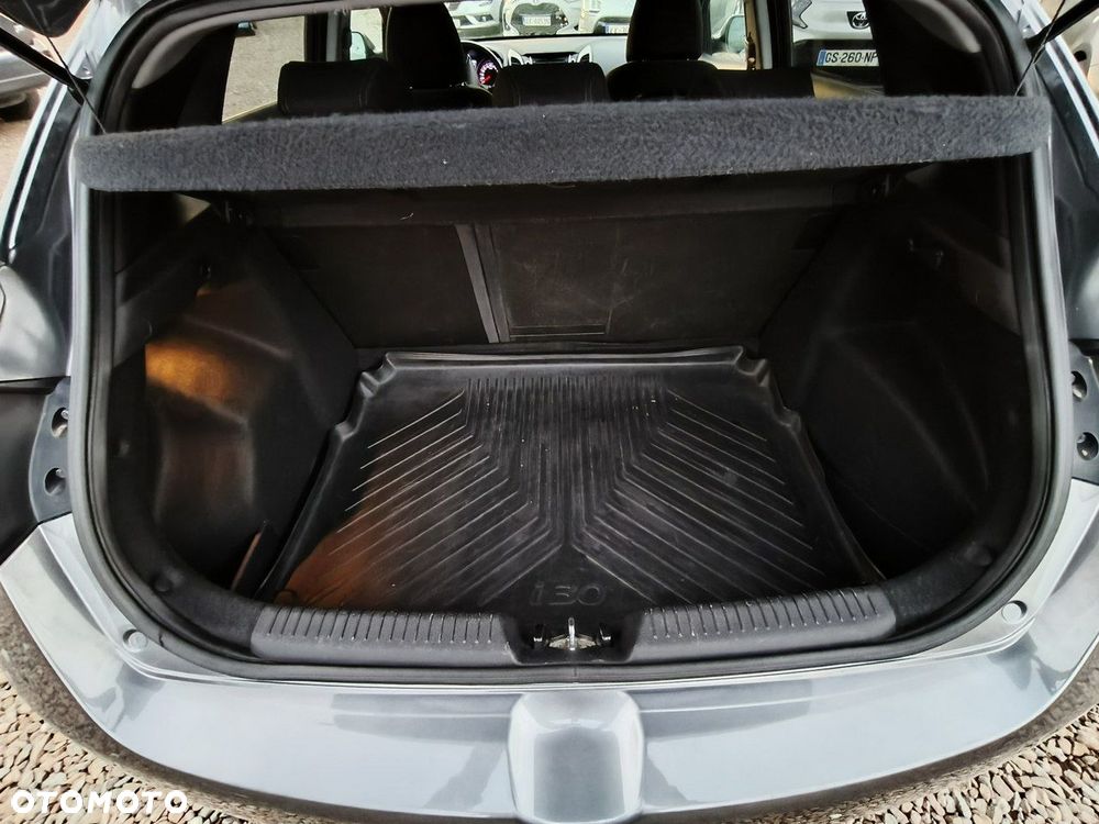 Hyundai i30 - 21