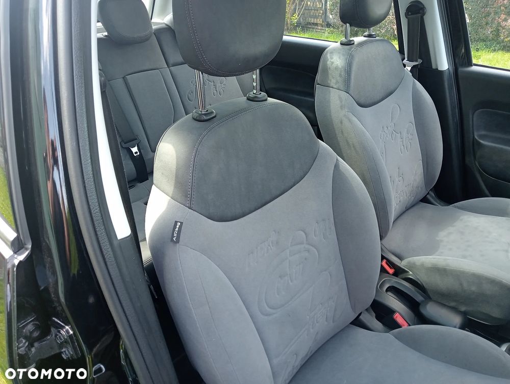 Fiat 500L 1.4 16V Opening Edition - 21