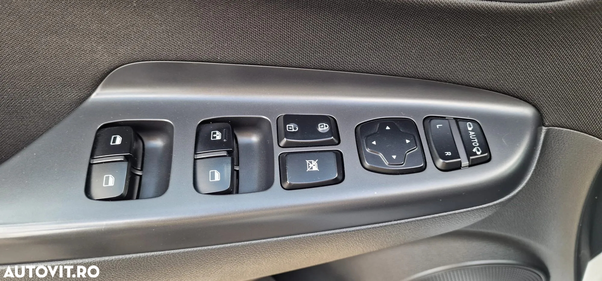 Hyundai KONA 1.6 CRDi DCT Premium - 30