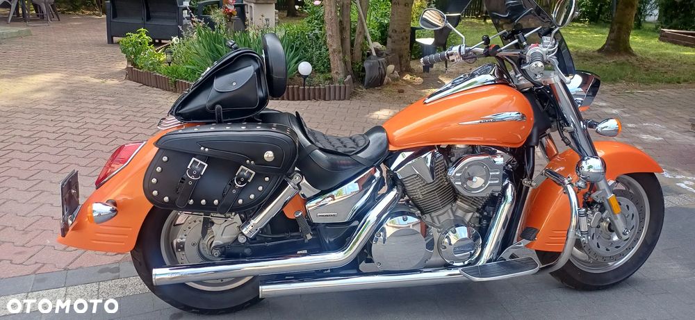 Honda VTX - 13