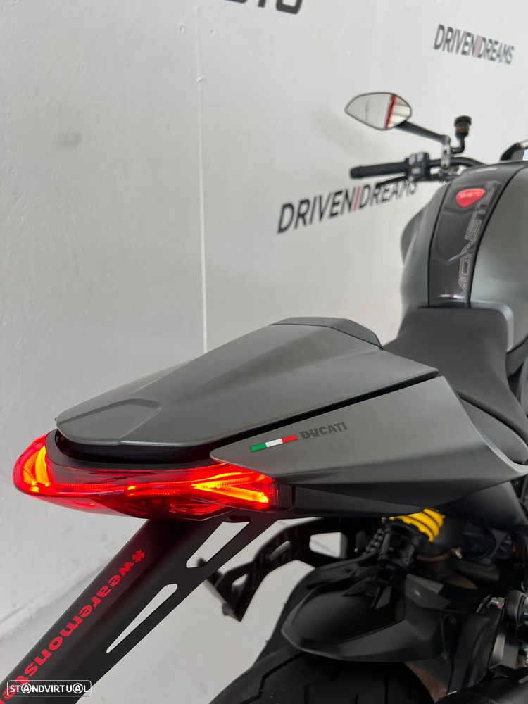 Ducati Monster 937 - 15