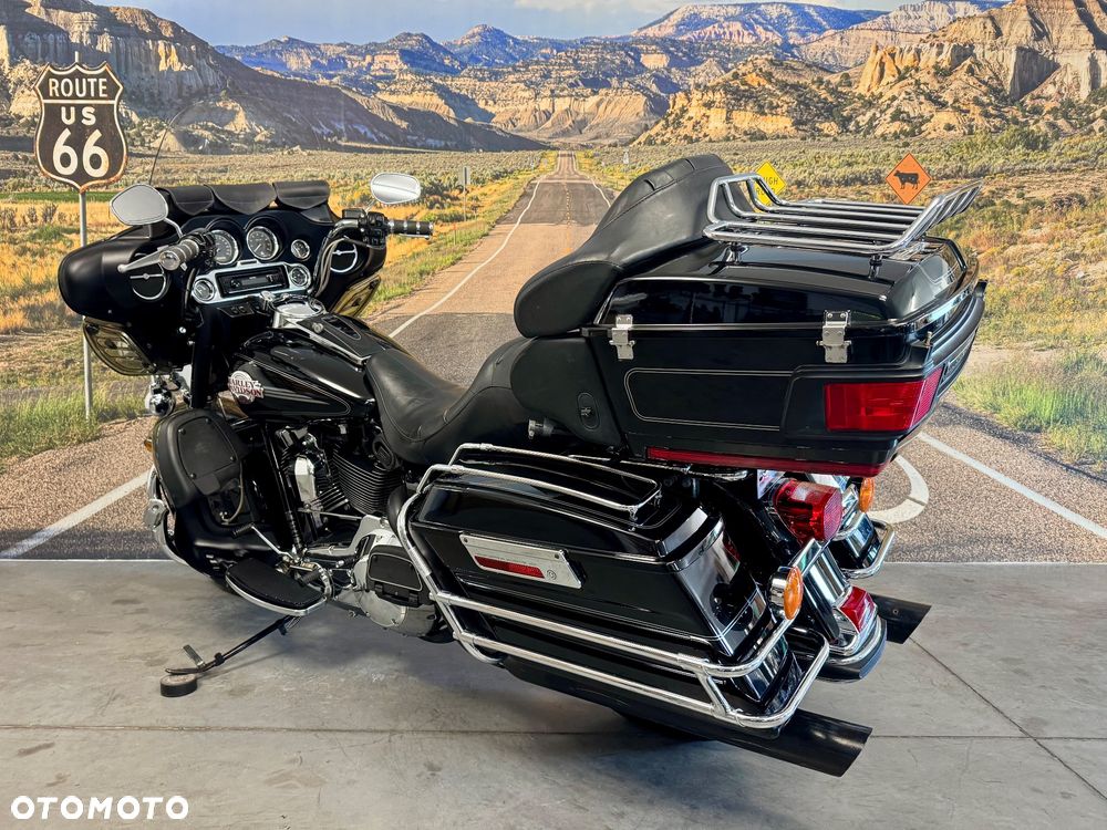 Harley-Davidson Touring Electra Glide - 8