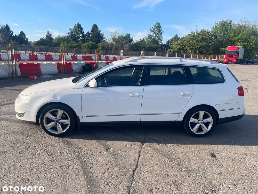 Volkswagen Passat 2.0 TDI DPF BlueMotion Technology Comfortline - 2