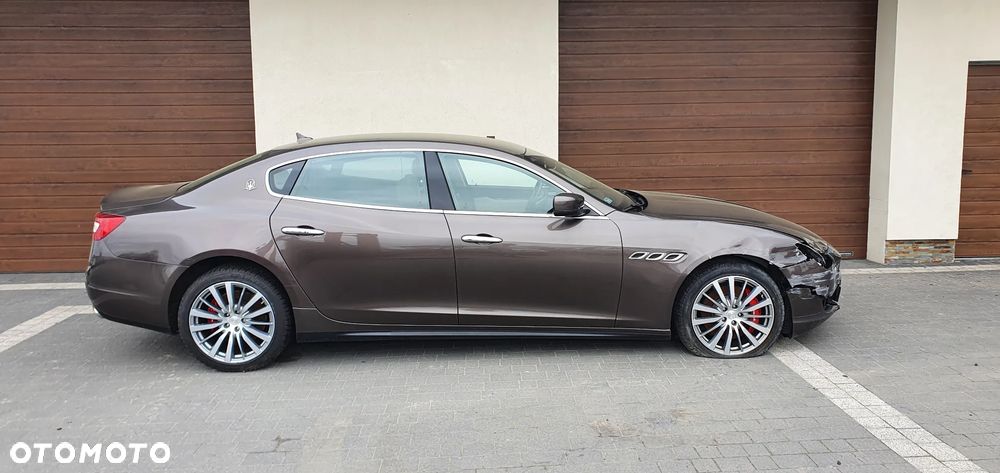 Maserati Quattroporte - 2