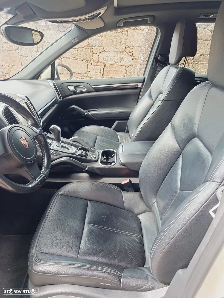Porsche Cayenne Tiptronic S - 6