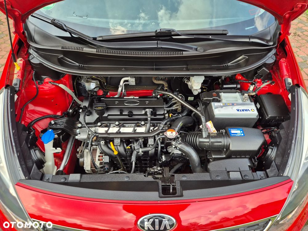 Kia Rio 1.2 Dream Team Edition - 8