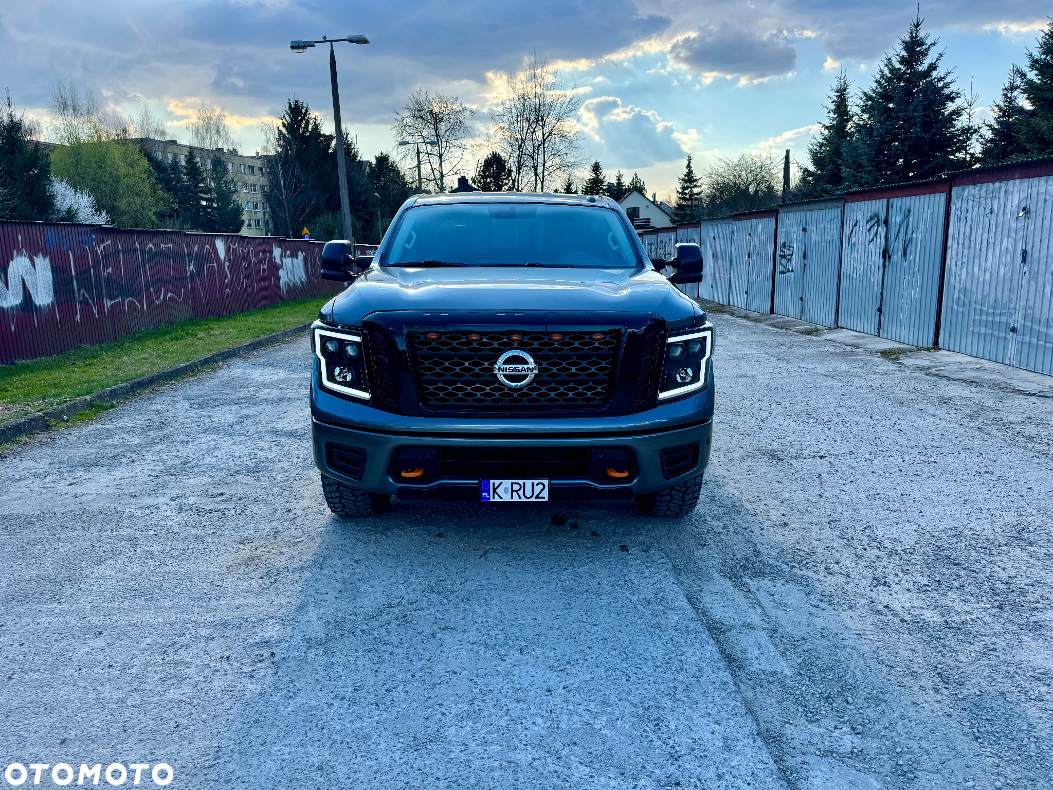 Nissan Titan