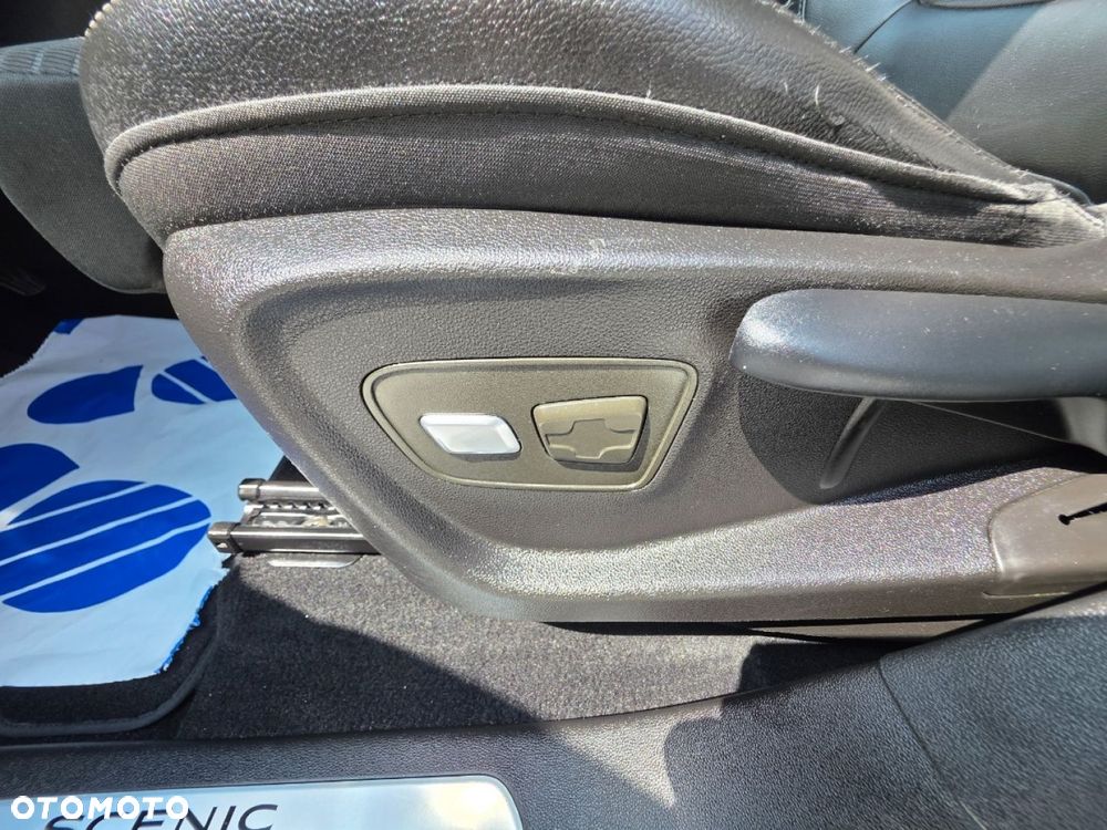 Renault Scenic - 13