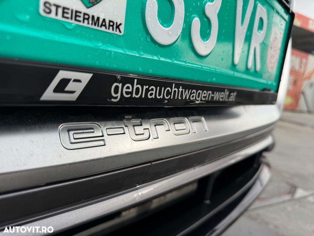 Audi e-tron 55 quattro advanced - 24