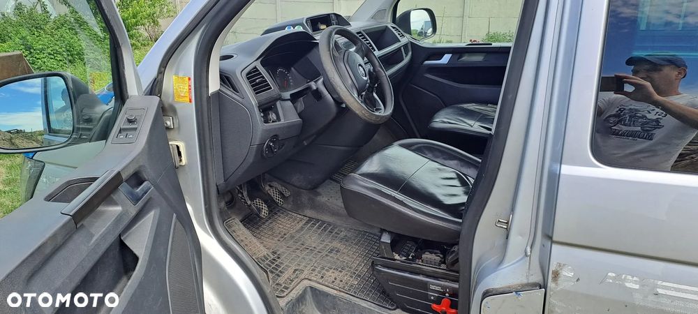 Volkswagen Transporter - 5