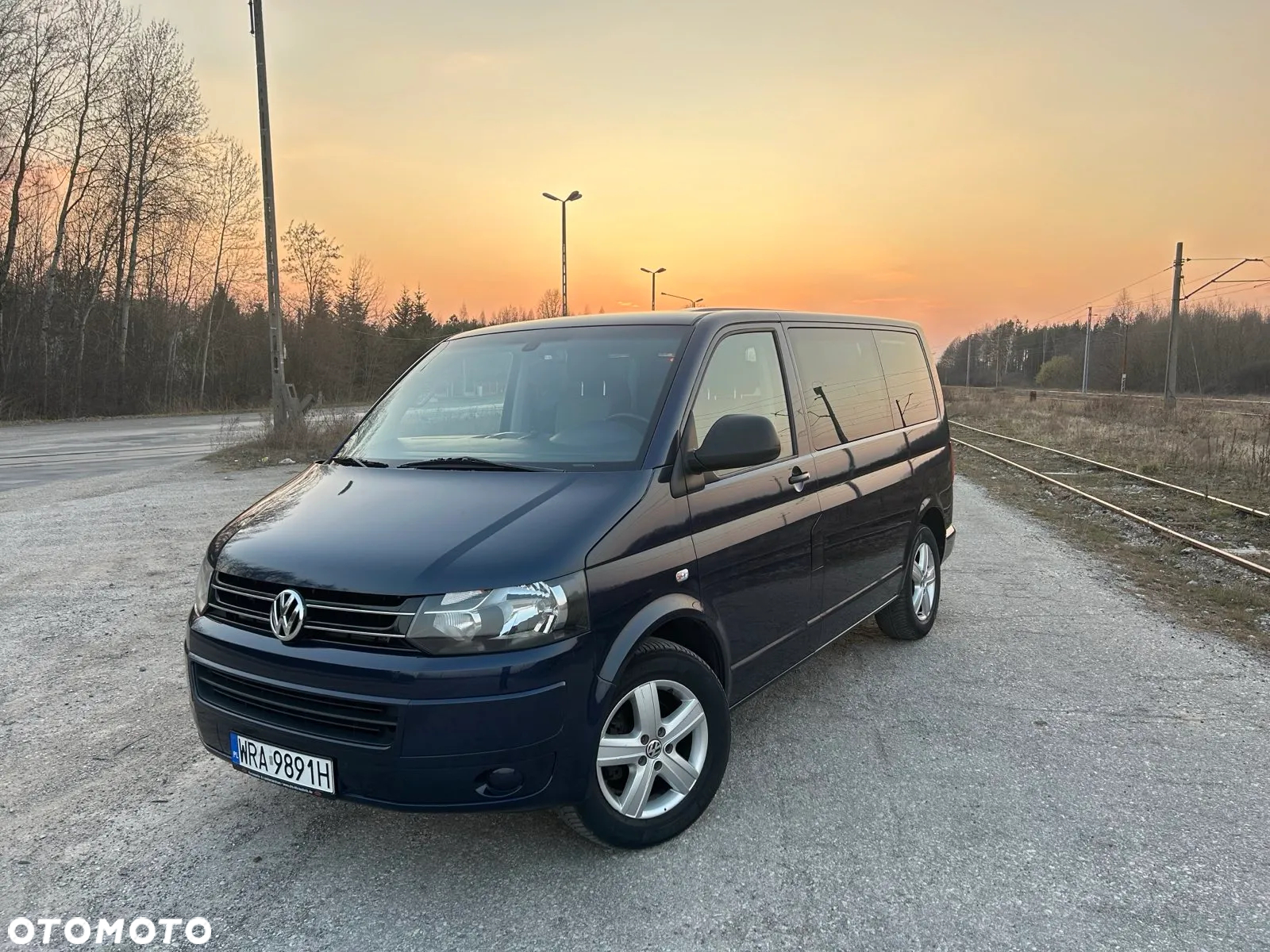 Volkswagen Multivan - 6