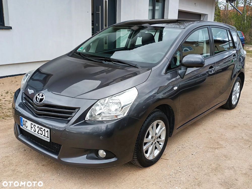 Toyota Verso 1.8 5-Sitzer Executive - 1