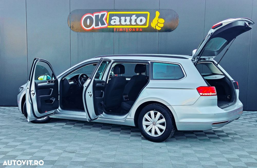 Volkswagen Passat - 32