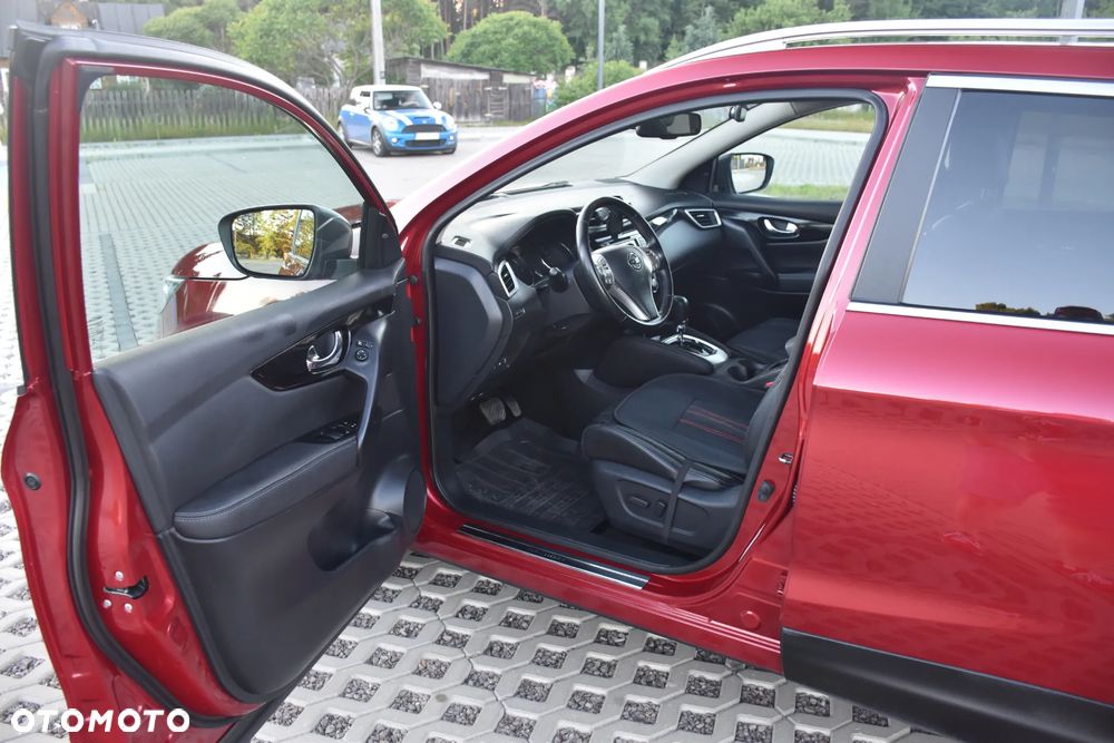 Nissan Qashqai 1.2 DIG-T Tekna Xtronic - 17