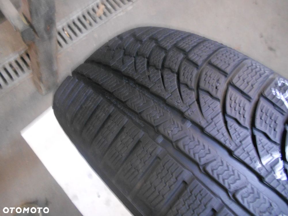 OPONA POJEDYNKA 215/50R18 NOKIAN WR A4 SUV DOT 0219 7.2MM - 2