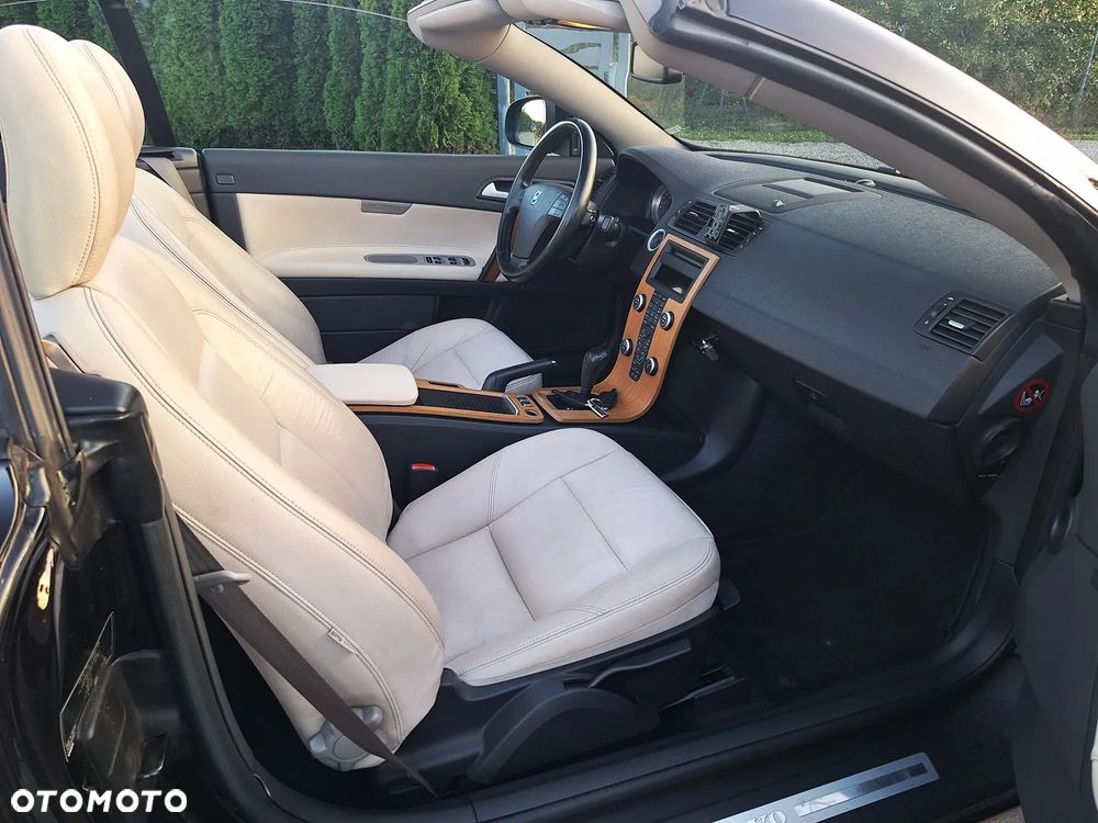 Volvo C70 - 20