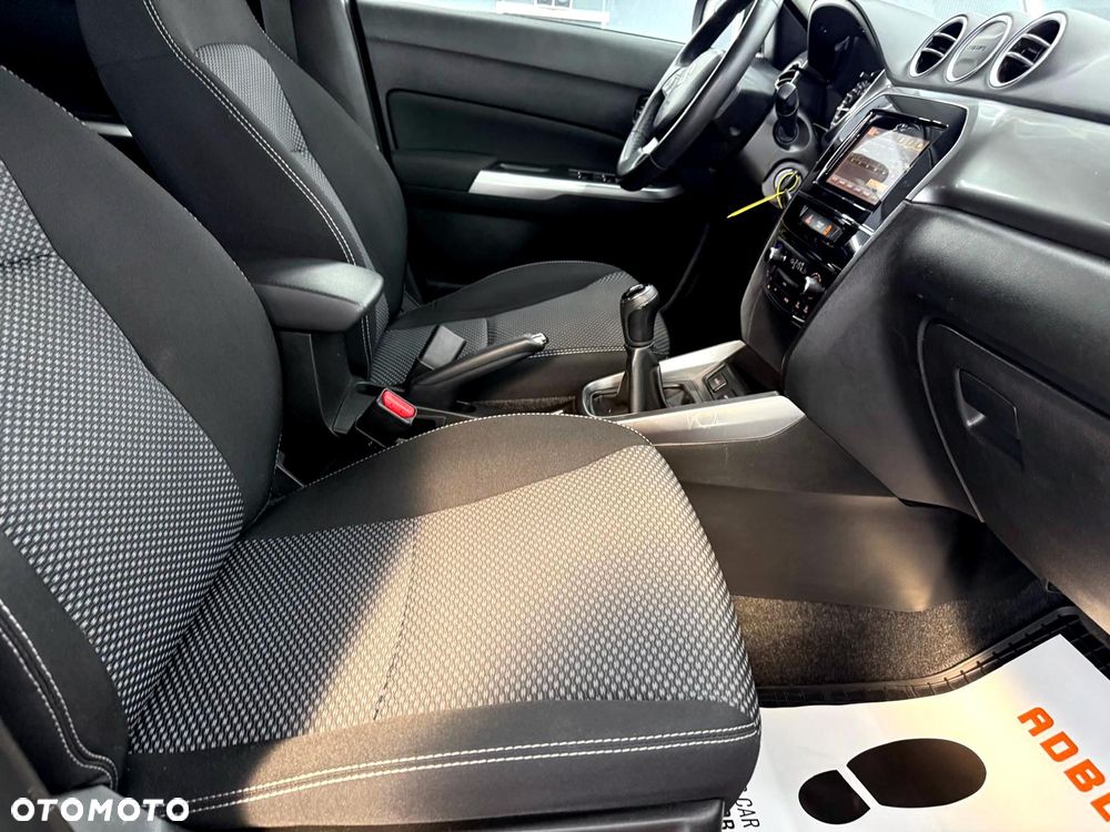 Suzuki Vitara 1.0 Boosterjet Comfort 2WD - 30
