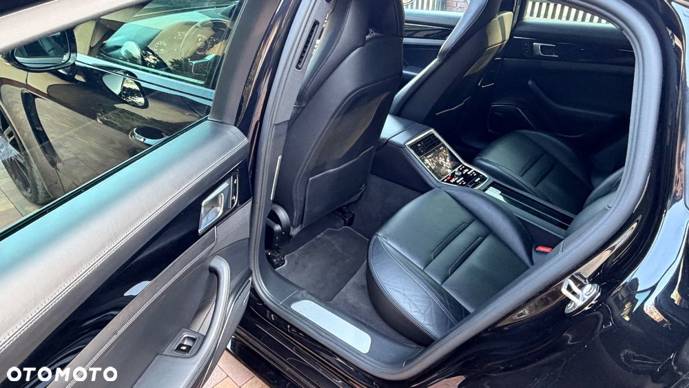 Porsche Panamera 4S Diesel - 8