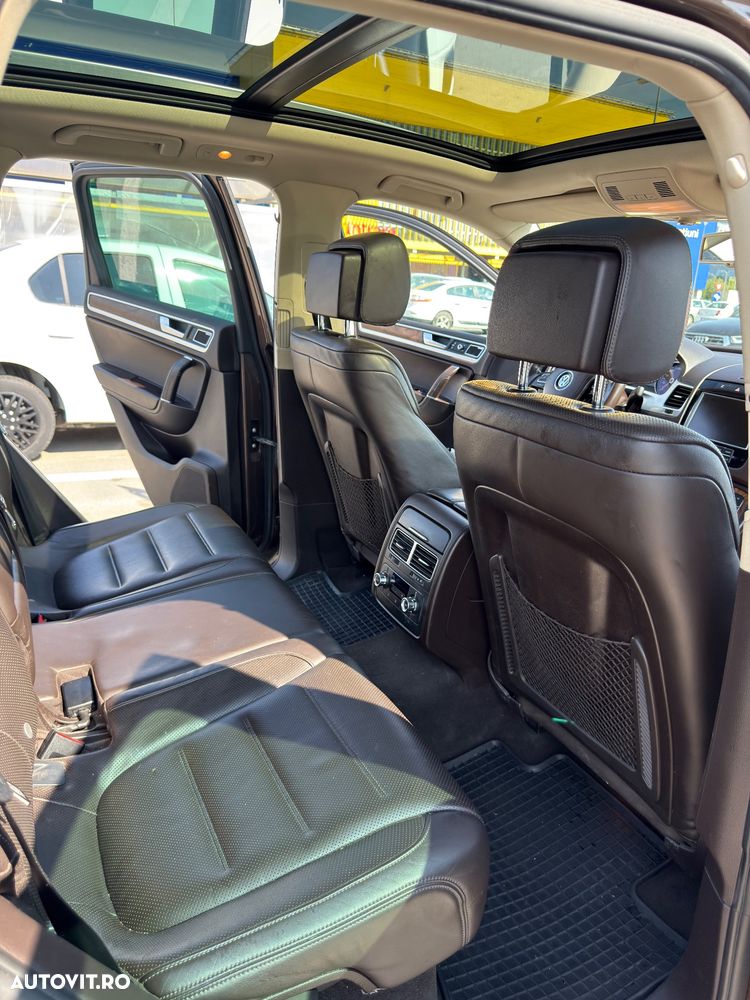 Volkswagen Touareg 3.0 V6 TDI BMT - 11