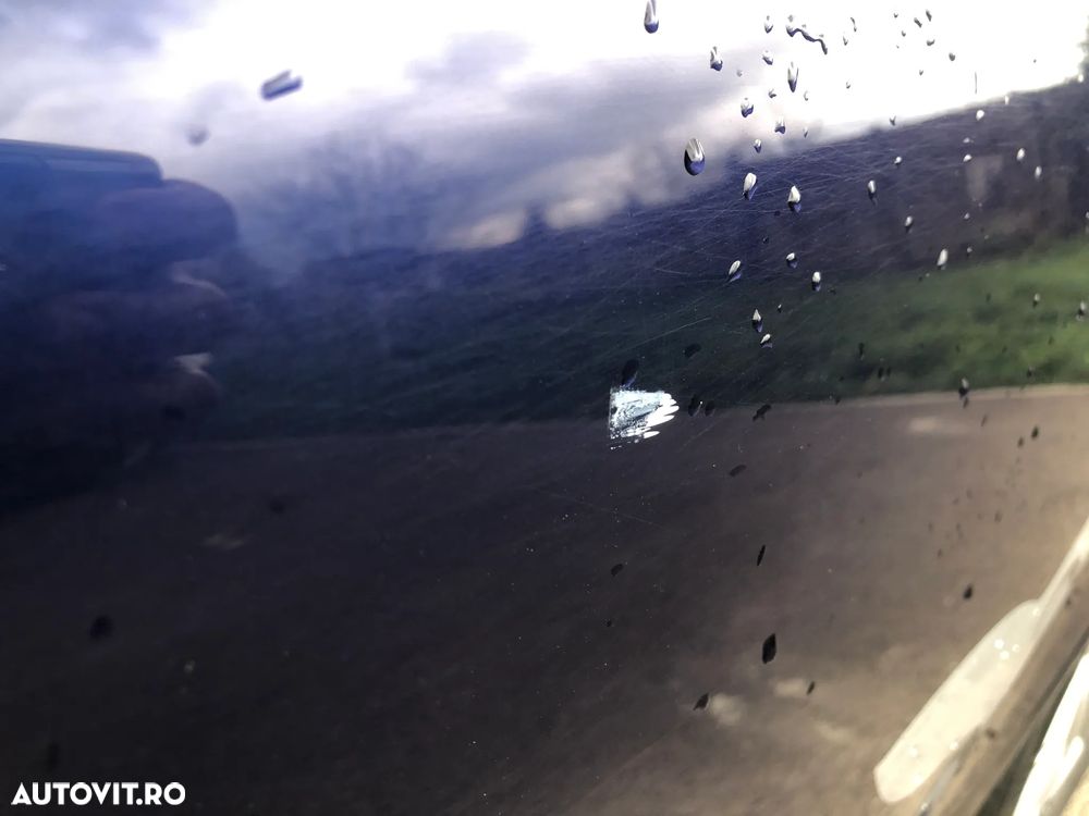 Audi A4 2.0 TDI quattro S tronic - 9