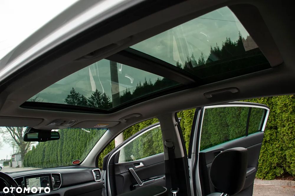 Kia Sportage 2,0 CRDI AWD GT Line - 25