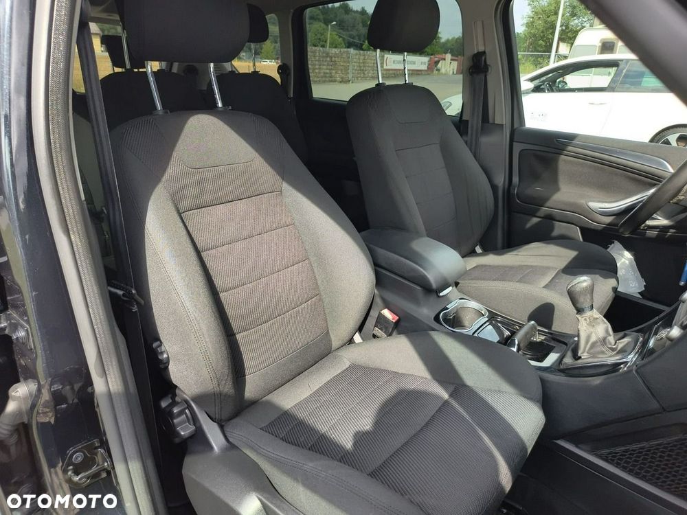 Ford S-Max - 15