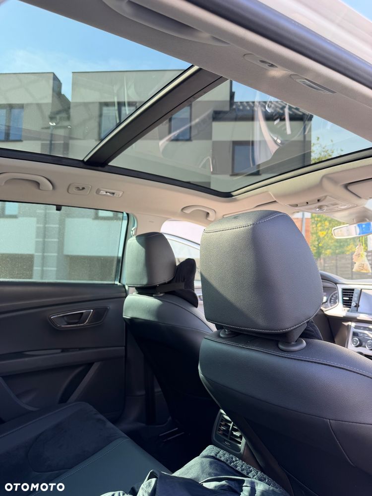 Seat Leon 2.0 TDI Xcellence S&S DSG - 20
